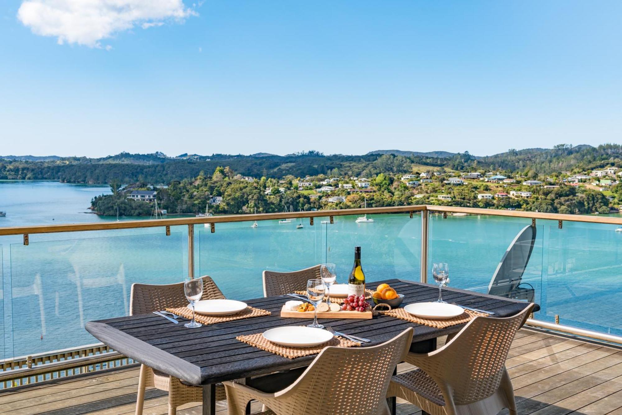Marina Cove Bay Of Islands * Opua